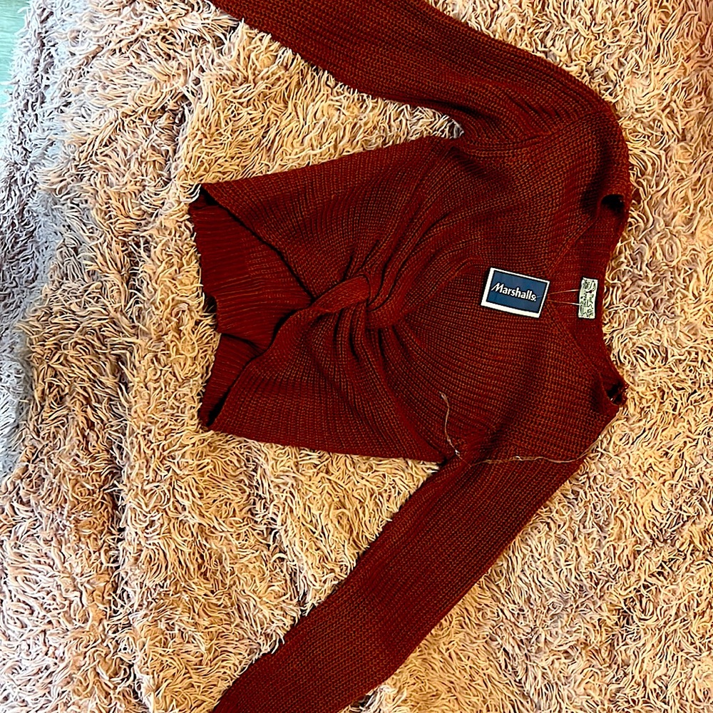 Auburnish sweater, brand new,fall